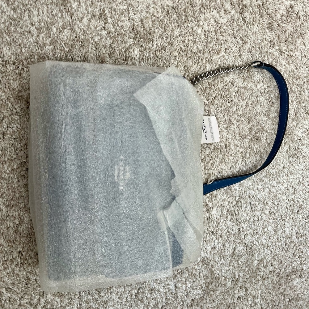Coach Klare Crossbody Bag - Picture 4 of 7